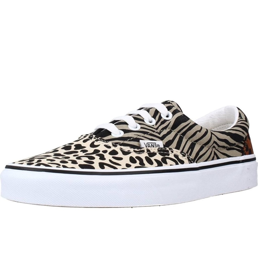 VANS Leopard, Zebra, and Giraffe Print sneakers women’s sz 6